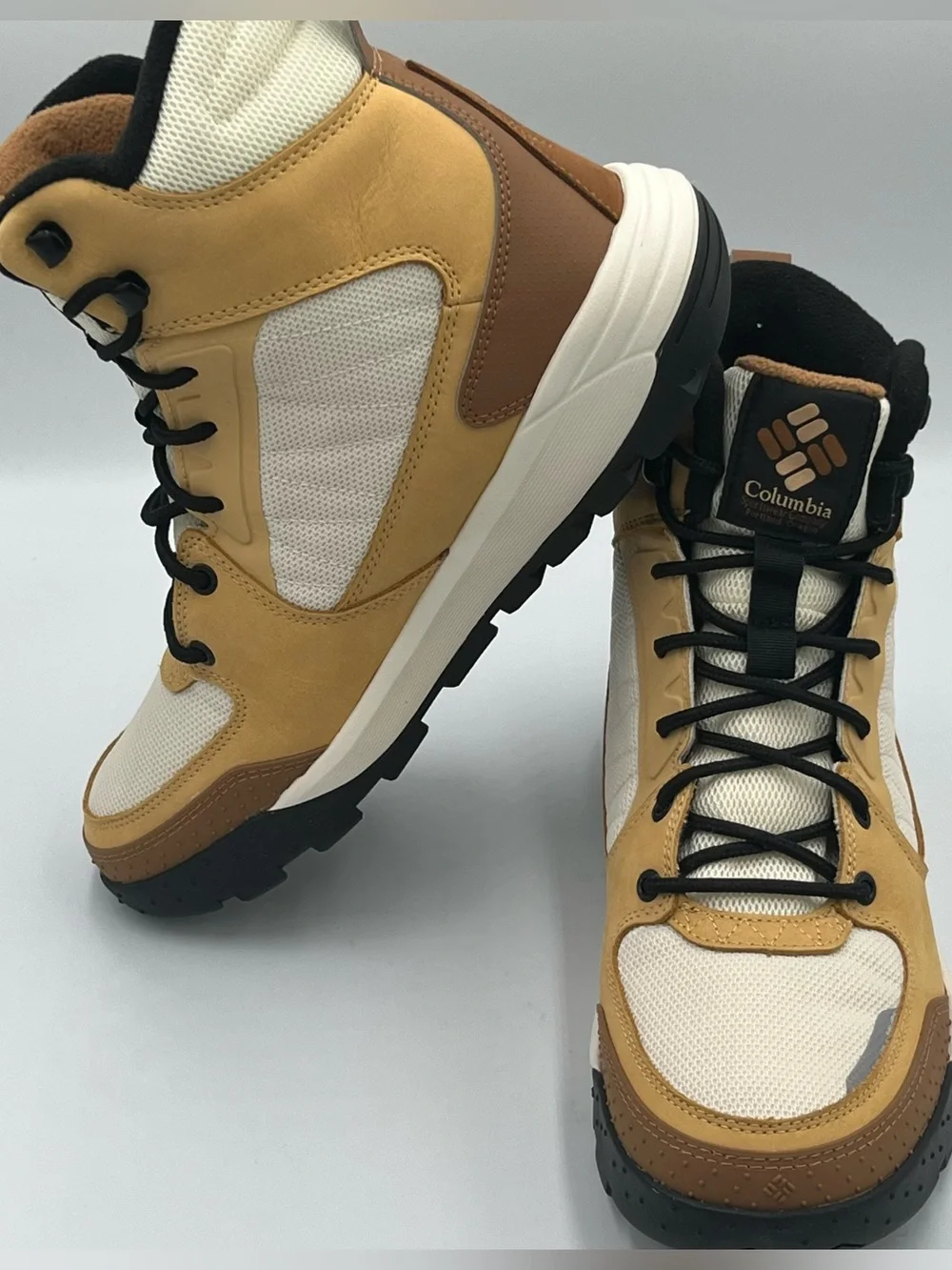 Columbia Hawthorn Plain FS Omni Heat Waterproof BootsMen’s 10.5 Wheat Brn Cream